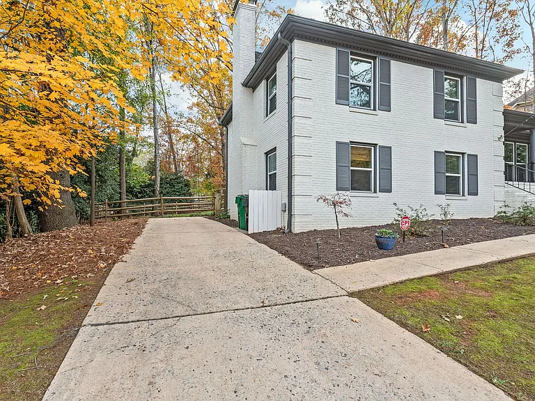 3800 Terrebonne Ct — Photo 11