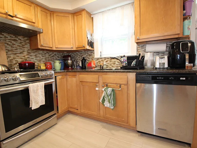 165 Lynn Fells Pkwy — Photo 3