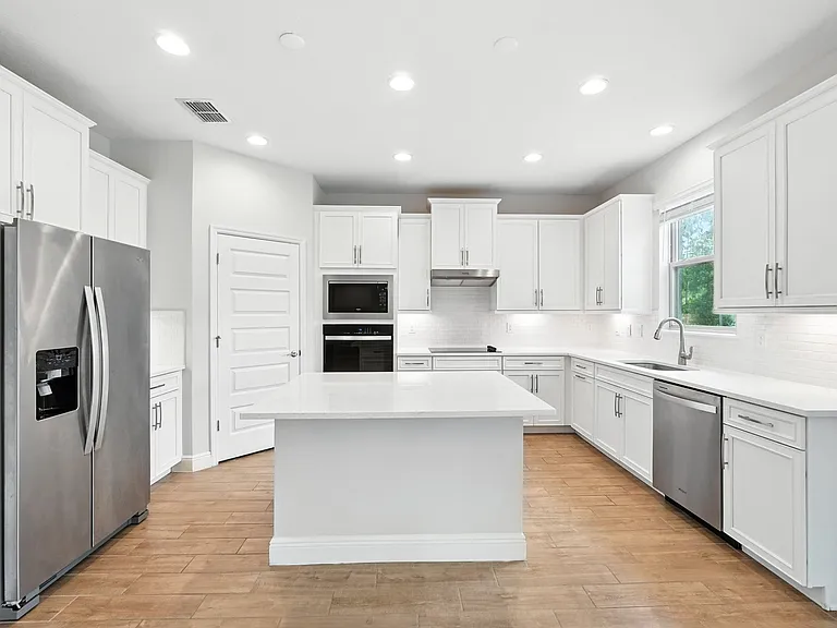 18392 Oliver Twist Way — Photo 8