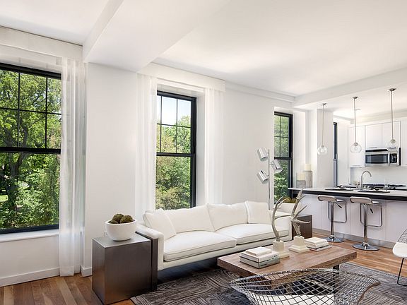 2nd image of 10 Saint Pauls Pl APT 7M