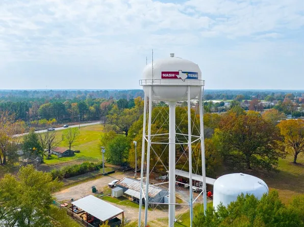 542 Post St, Nash, TX 75569