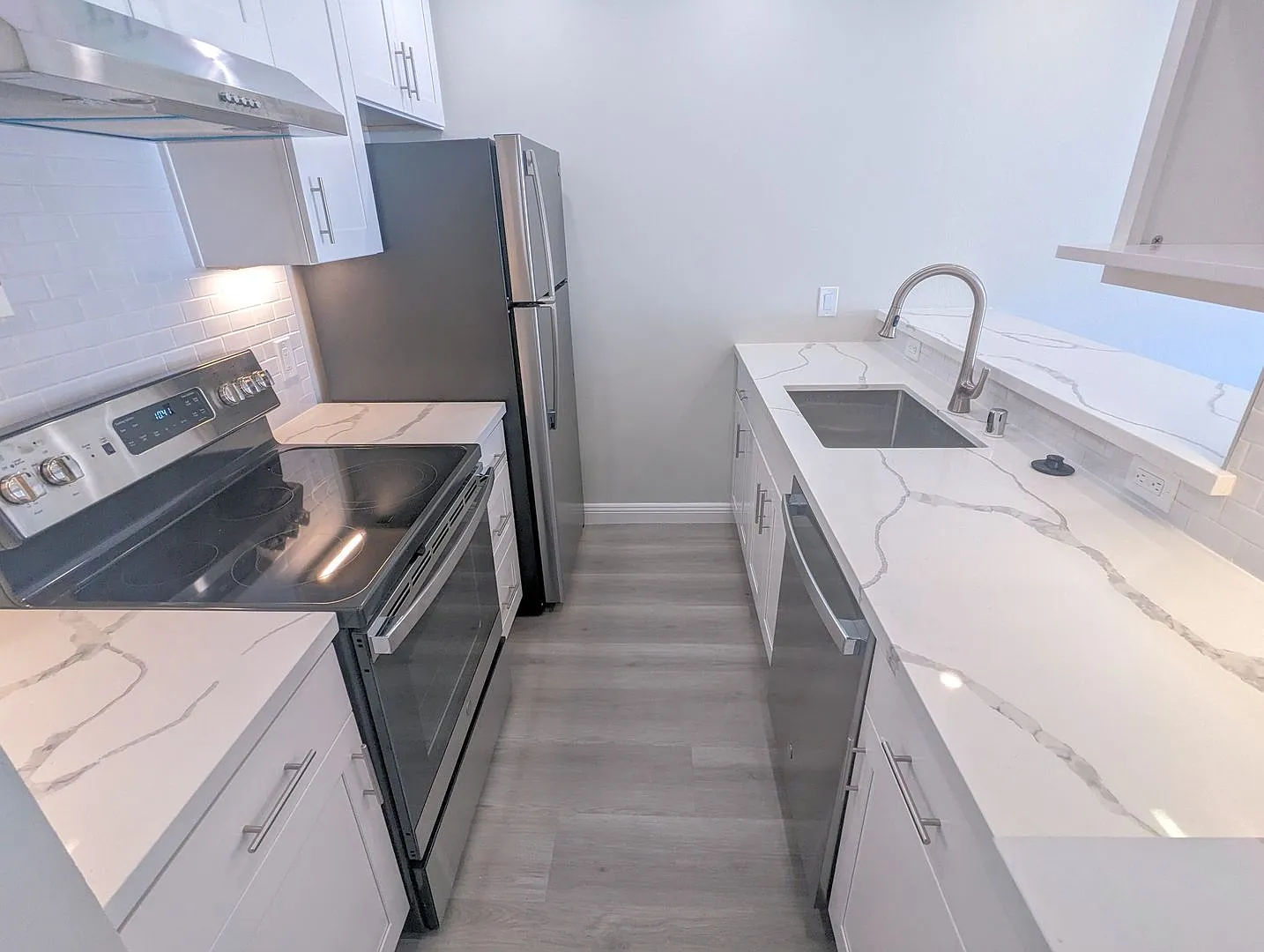 1120 Douglas Ave #9 photo 1
