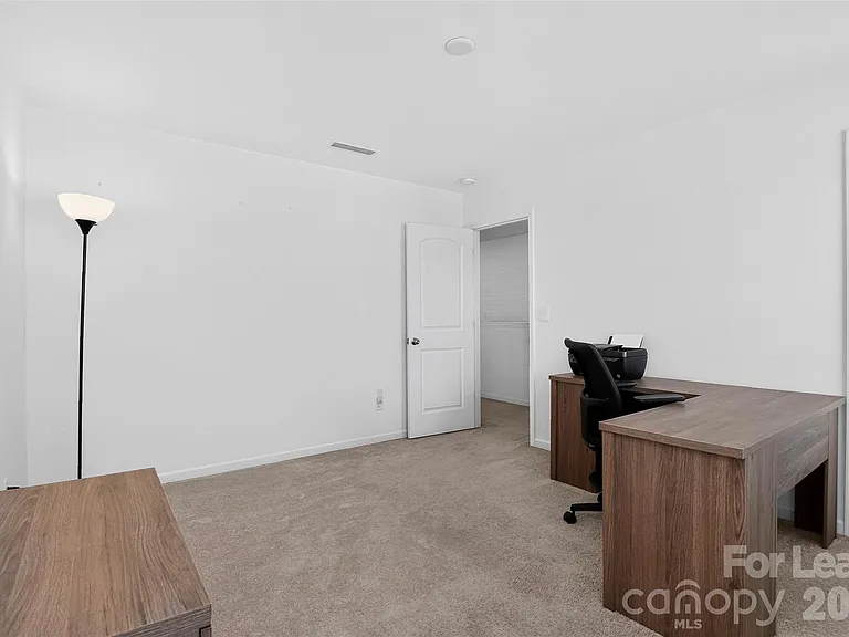 2038 Eddie Massey Ln — Photo 30