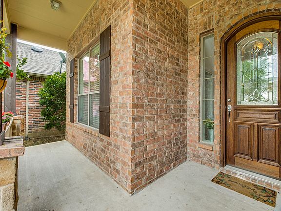 4th image of 5009 Blackelm Dr