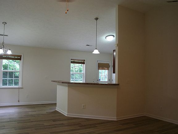 LIVING ROOM TO KITCHEN