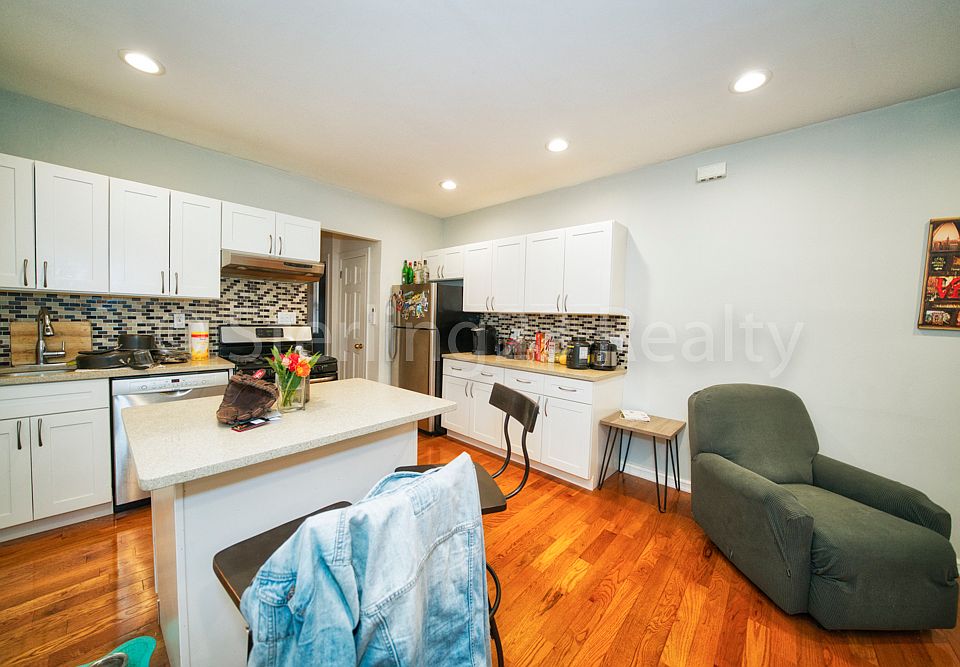 1st image of 28-35 36th St #1B