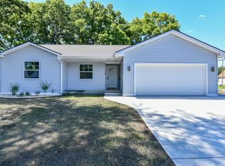 1256 Dewey Ave, Beloit, WI 53511