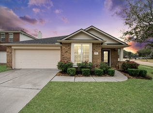 2507 Cypress Springs Ct, Pearland, TX 77584