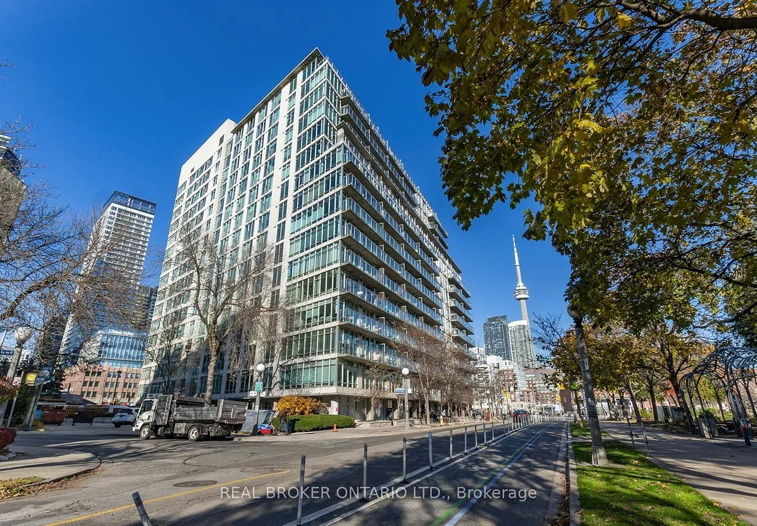 2 bed, $2,800 — Photo 1