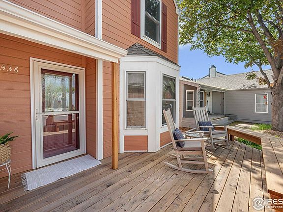 4th image of 536 W Sycamore Cir