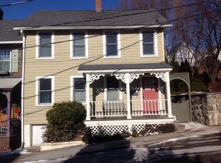 9 Railroad Ave, Cold Spring, NY 10516