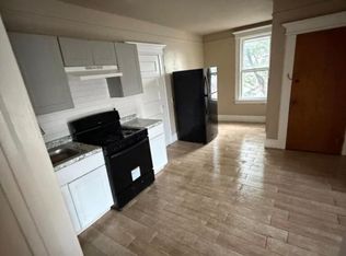 199 Smith St #3D, Newark, NJ 07106