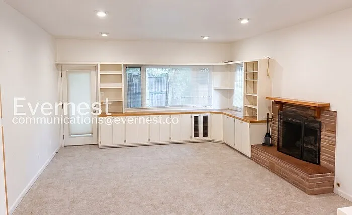 104 Princeton Rd — Photo 8