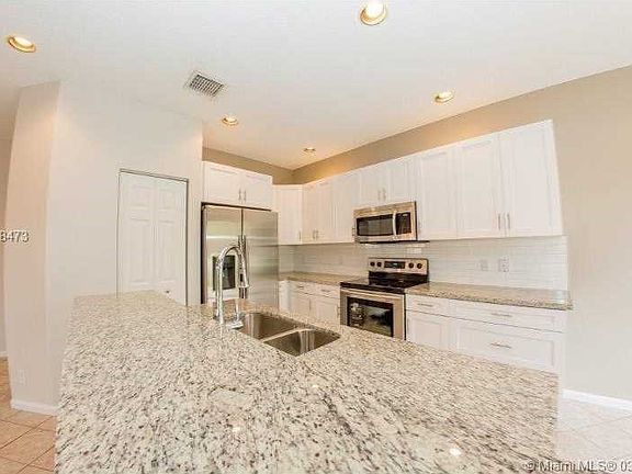 2nd image of 5025 Ibis Pl