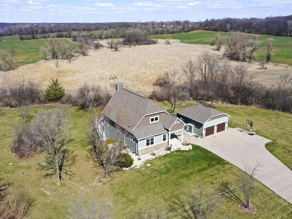 23950 89th STREET, Salem, WI 53168