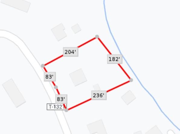 33227 Pinecrest Dr, Boykins, VA 23827