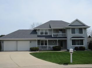 5345 Tropical Ct, Racine, WI 53402