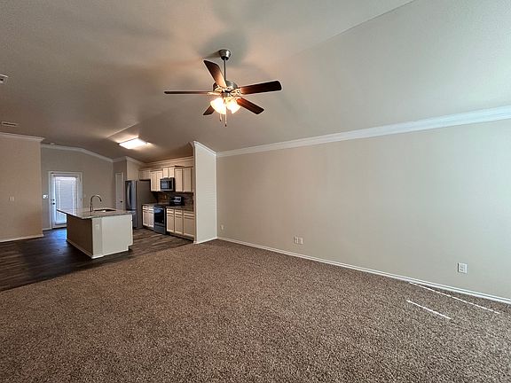 3rd image of 7424 104th St