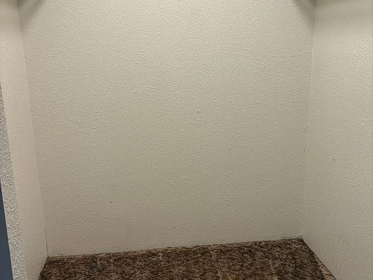 842 E Cedar Ct — Photo 11