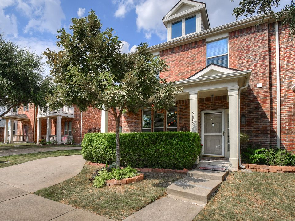 1st image of 2609 Boedeker Dr