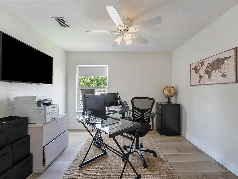 4033 Bluff Harbor Way — Photo 13
