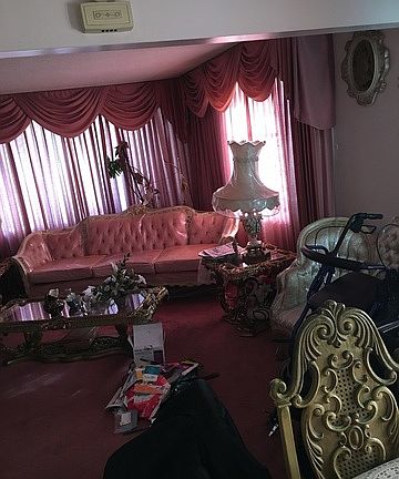 2nd image of 9756 S Crandon Ave