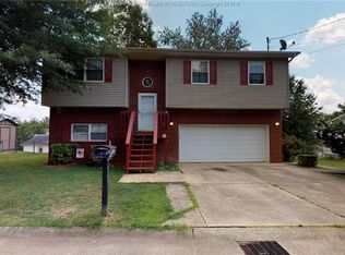 6 Wick Ln, Cross Lanes, WV 25313