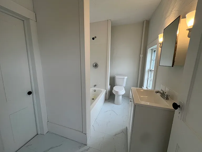 43 N 3rd St #1 — Photo 18