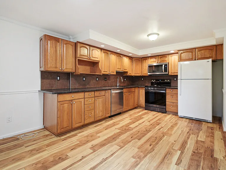 19407 Battleridge Way #1 — Photo 26