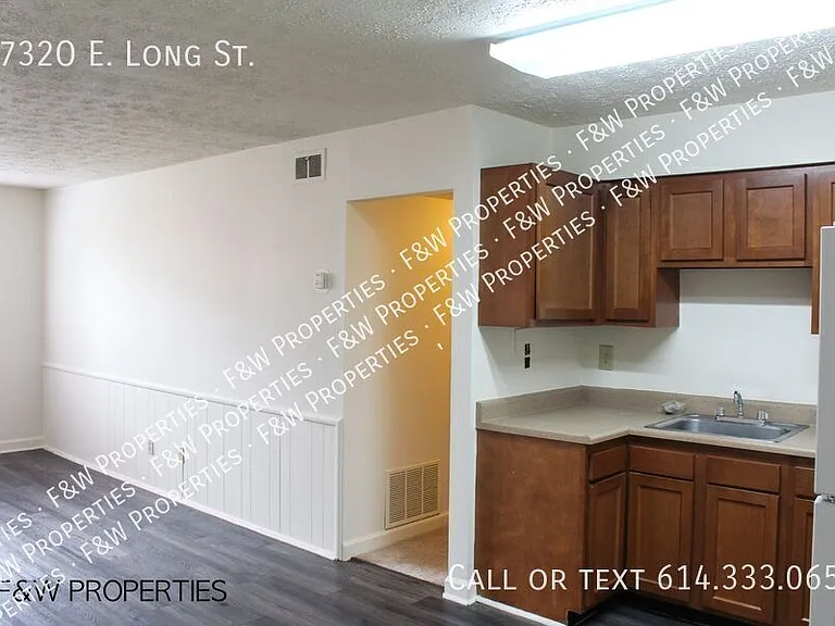 1732O E Long St — Photo 15
