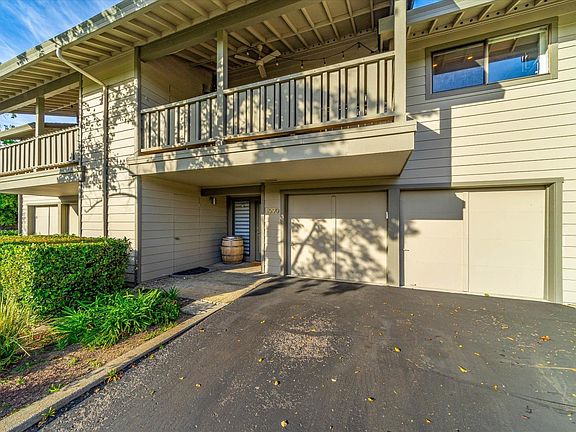 2nd image of 1990 Yountville Cross Road