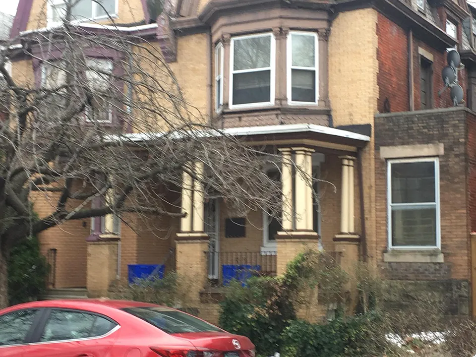 4620 Cedar Ave #2