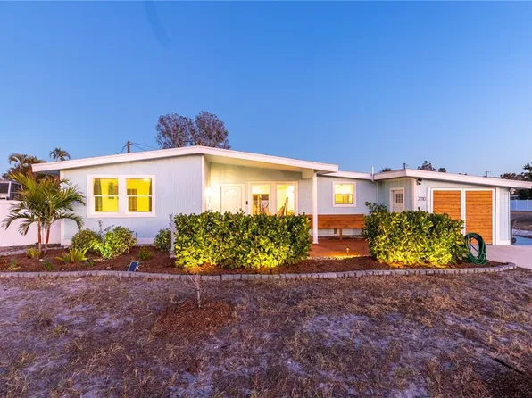 2110 Alcazar Way S, Saint Petersburg, FL 33712