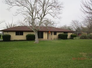 1412 Buchta Rd, Angleton, TX 77515