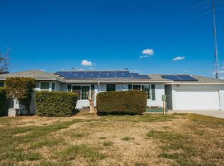 764 W Kanai Ave, Porterville, CA 93257