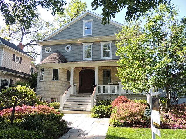1st image of 1017 Oakwood Ave