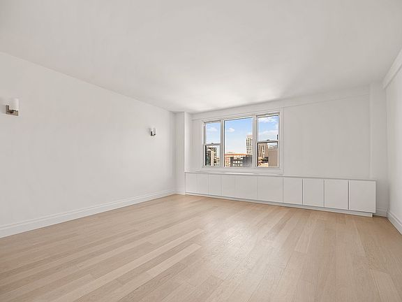 4th image of 61 Jane St APT 14J
