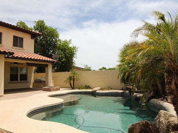 4th image of 2534 N Saide Ln