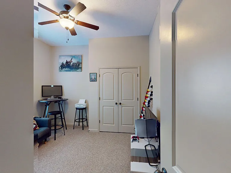 10533 Duncannon Trl — Photo 38