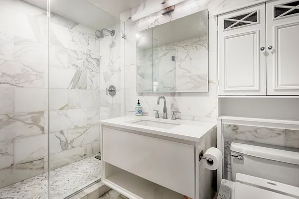 Rented by Douglas Elliman | media 10