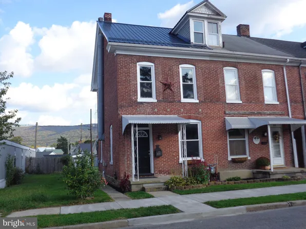 18 Pannebaker Ave, Lewistown, PA 17044