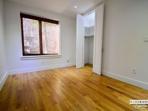 5th image of 310 Menahan St Floor 1