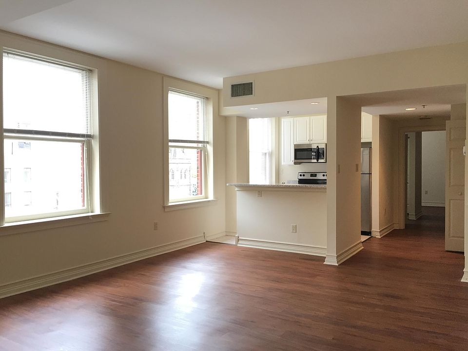 1st image of 204 S 17th St #11X