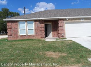 1208 Country Club Rd #1208 F, Cleburne, TX 76033