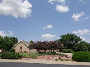 2722 Thunderbird Dr, Hays, KS 67601
