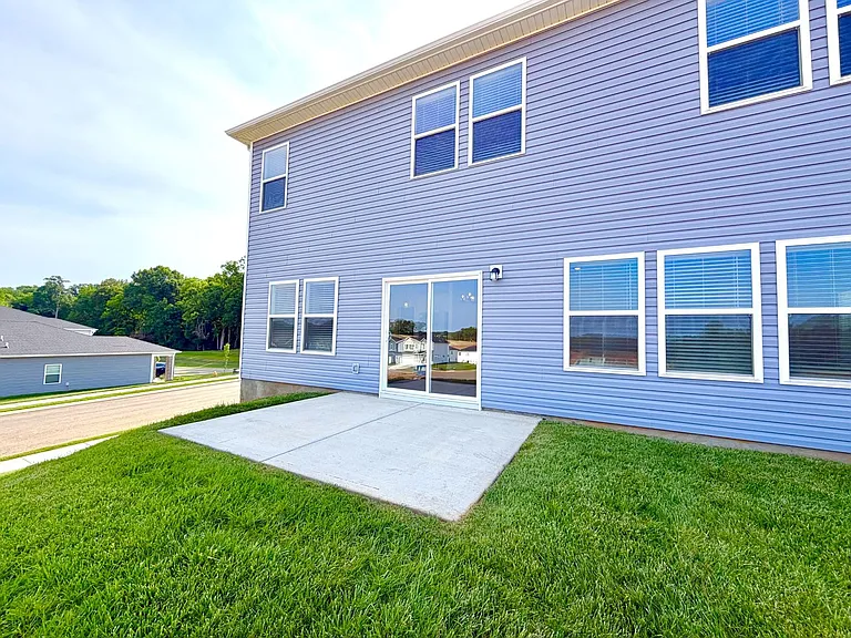2372 Woodmeadow Dr — Photo 43