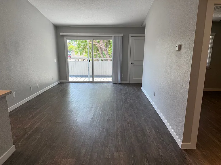 The 3900 Apartments — Photo 72