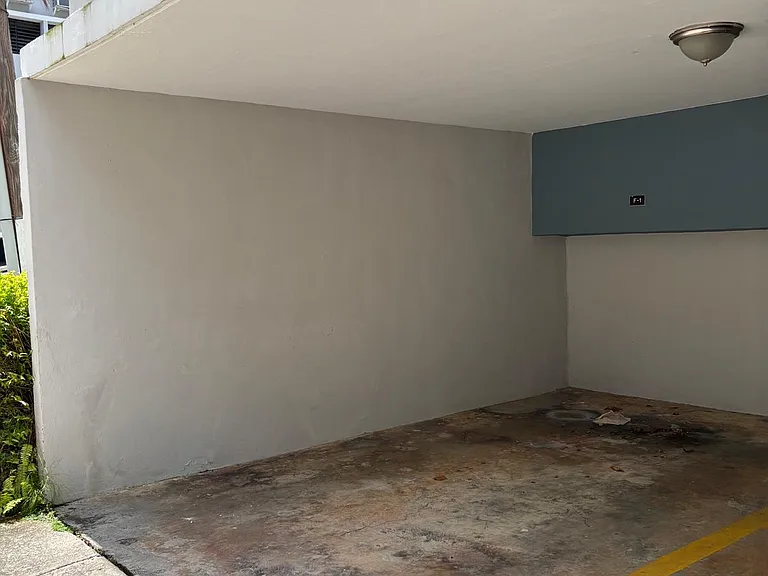 170 Avenue Arterial Hostos F1cond Parque Ctr — Photo 3