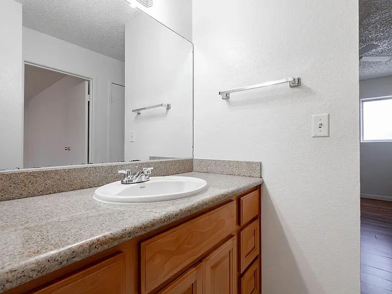 5198 Greene Ln — Photo 21
