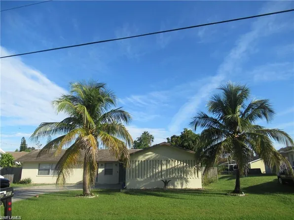 7467 Pebble Beach Rd, Fort Myers, FL 33967
